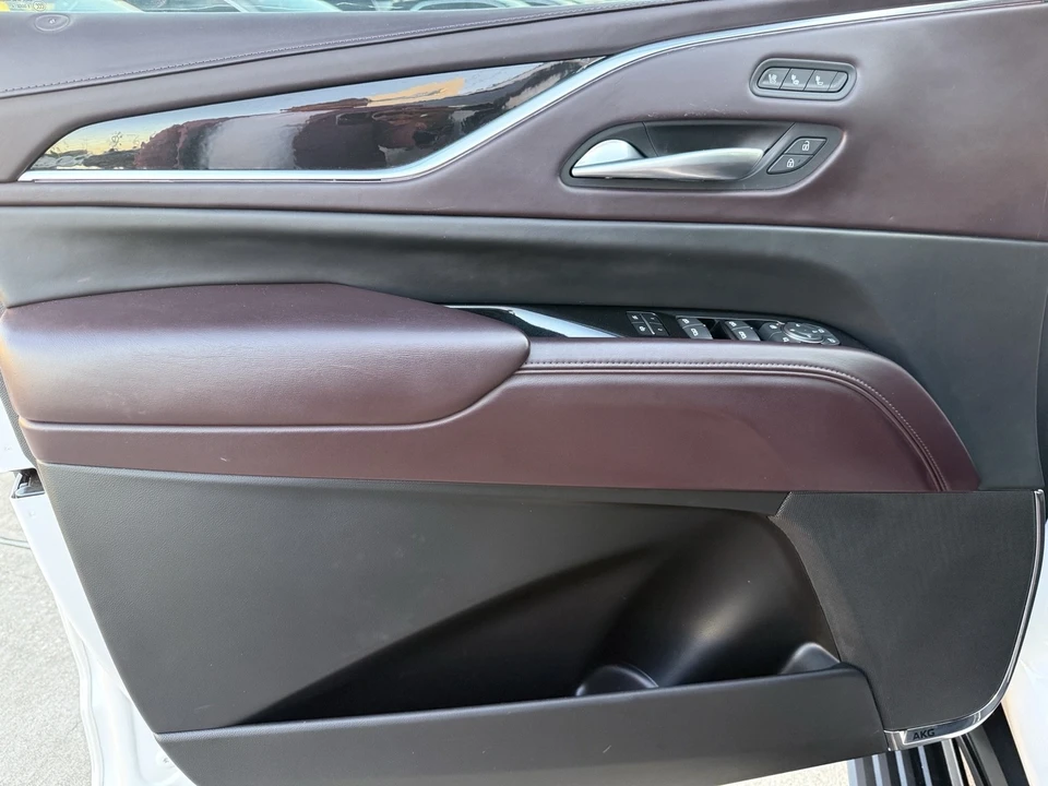 2021 Cadillac Escalade 5th Gen - Image 13 of 21