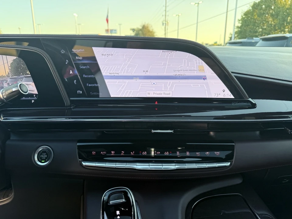 2021 Cadillac Escalade 5th Gen - Image 18 of 21
