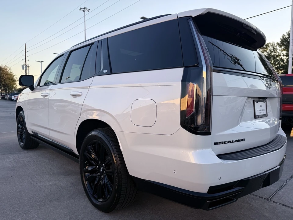 2021 Cadillac Escalade 5th Gen - Image 9 of 21