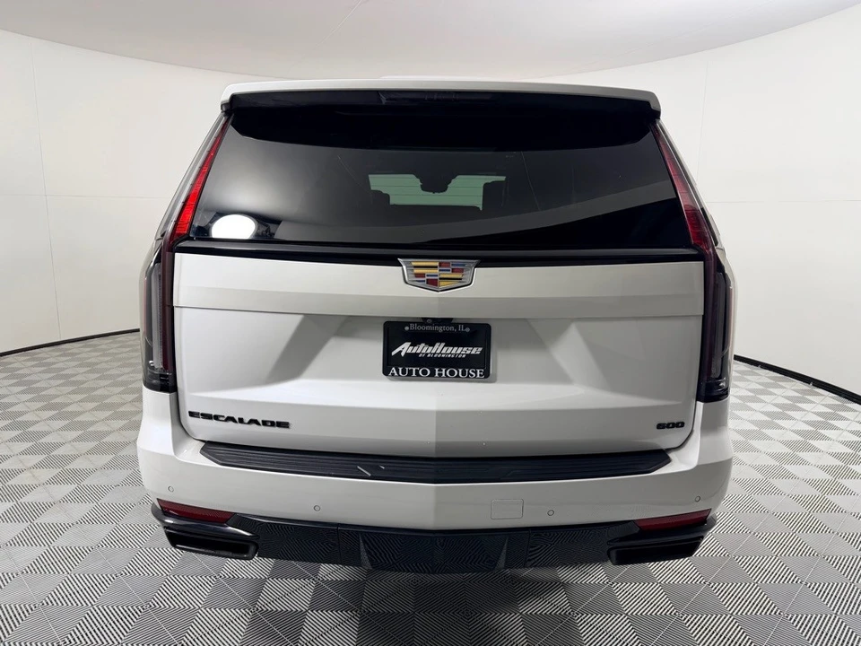 2021 Cadillac Escalade 5th Gen - Image 8 of 12