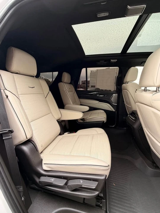 2021 Cadillac Escalade 5th Gen - Image 7 of 10
