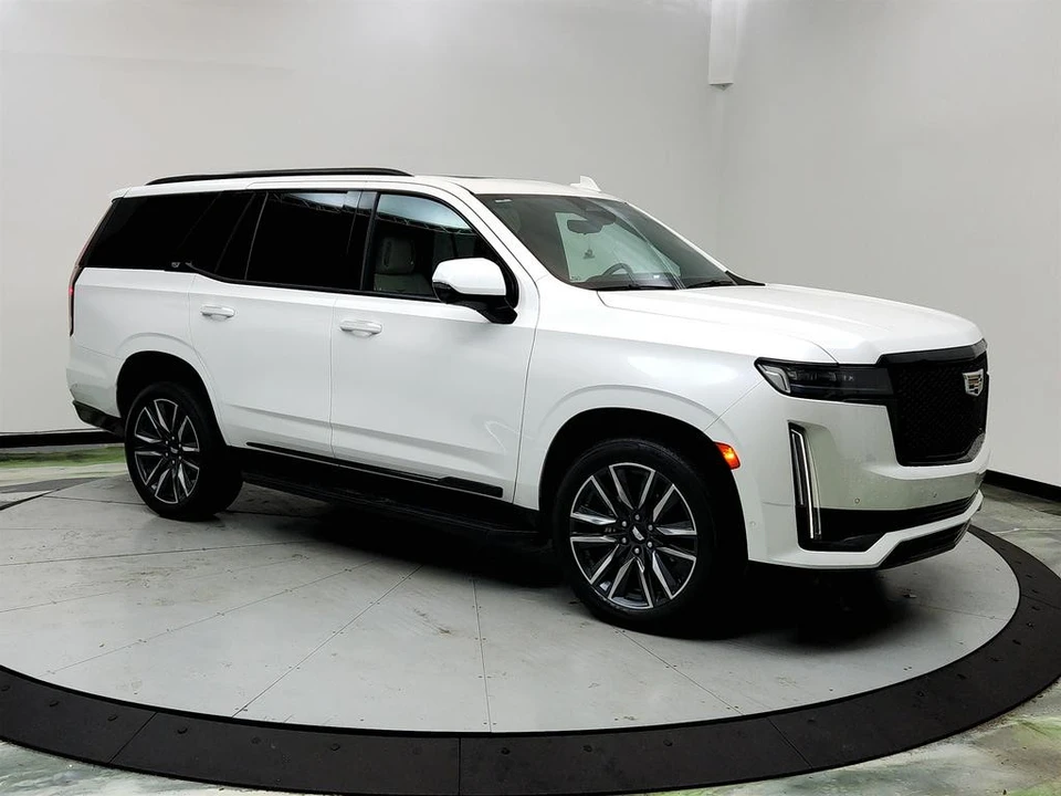 2021 Cadillac Escalade 5th Gen - Image 3 of 12