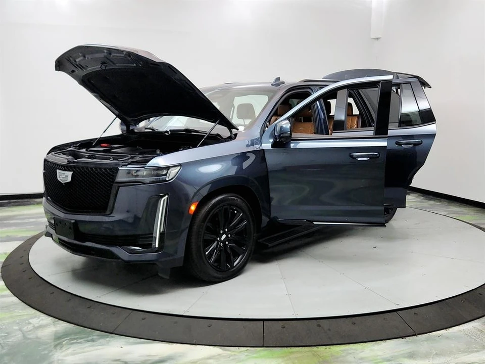 2021 Cadillac Escalade 5th Gen - Image 9 of 12