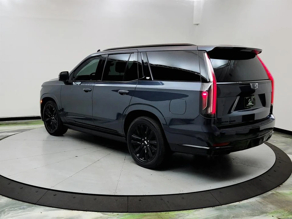 2021 Cadillac Escalade 5th Gen - Image 7 of 12