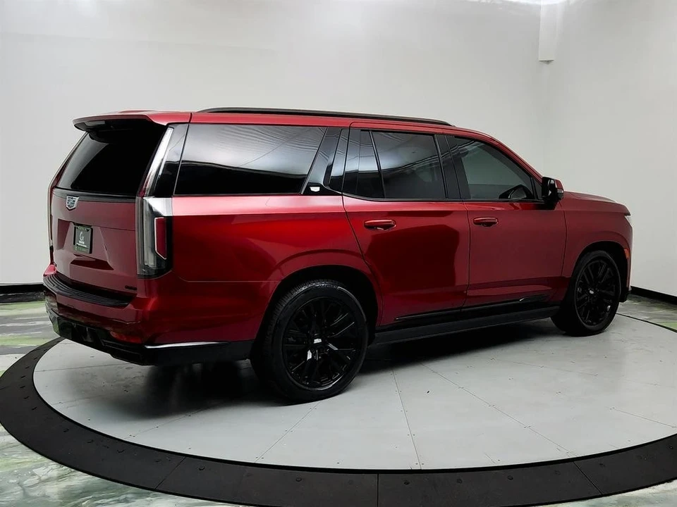 2021 Cadillac Escalade 5th Gen - Image 4 of 12