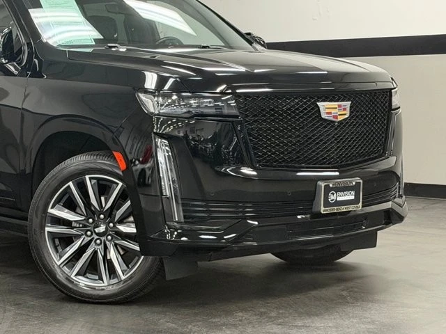 2021 Cadillac Escalade 5th Gen - Image 3 of 12