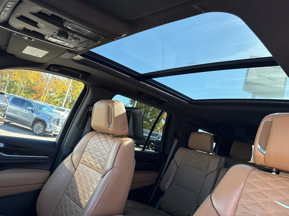 2021 Cadillac Escalade 5th Gen - Image 10 of 12