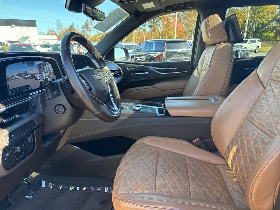 2021 Cadillac Escalade 5th Gen - Image 9 of 12