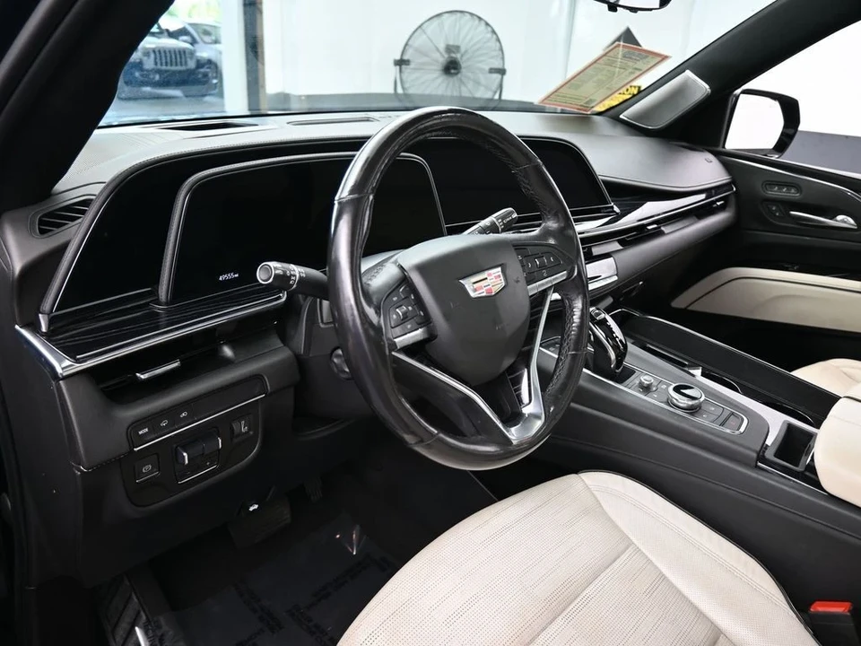 2021 Cadillac Escalade 5th Gen - Image 10 of 12