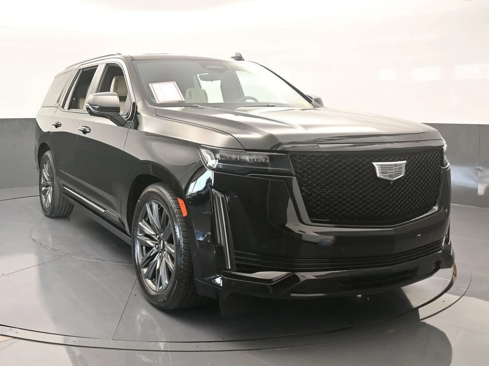 2021 Cadillac Escalade 5th Gen - Image 9 of 12