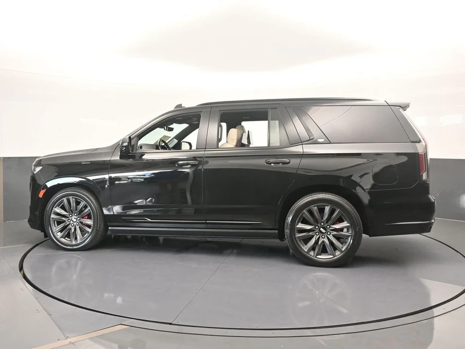 2021 Cadillac Escalade 5th Gen - Image 3 of 12