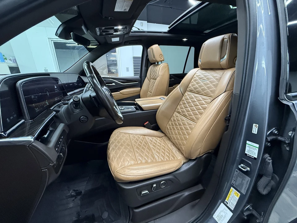 2021 Cadillac Escalade 5th Gen - Image 13 of 21
