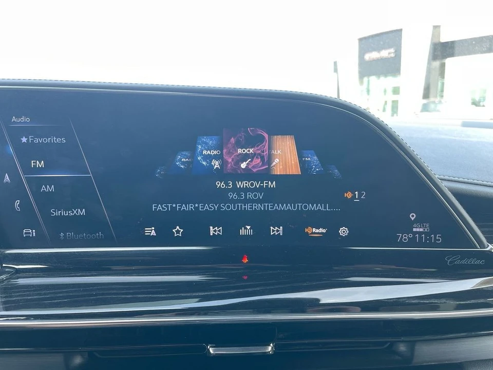 2021 Cadillac Escalade 5th Gen - Image 21 of 21
