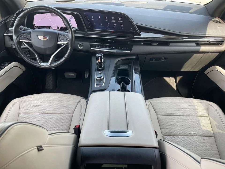 2021 Cadillac Escalade 5th Gen - Image 16 of 21