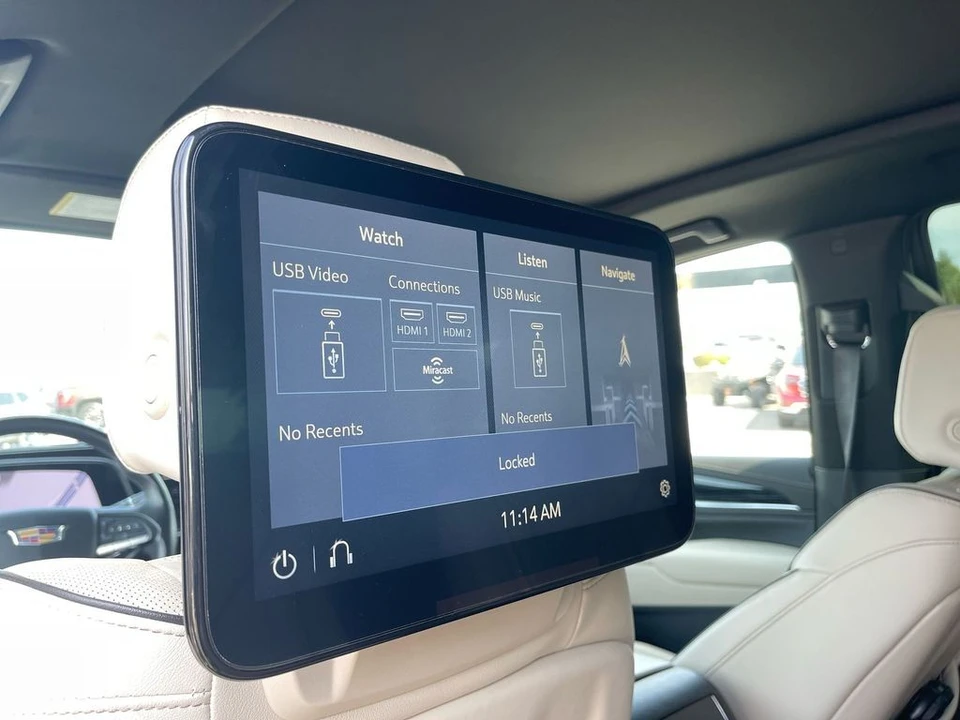 2021 Cadillac Escalade 5th Gen - Image 15 of 21