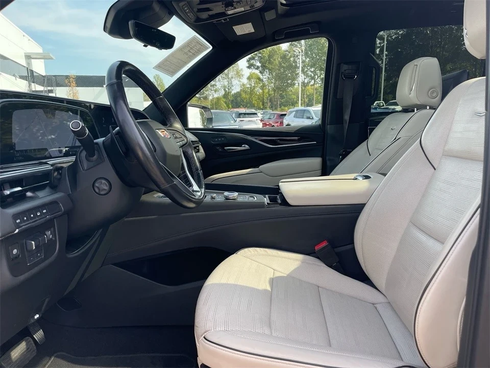 2021 Cadillac Escalade 5th Gen - Image 9 of 12