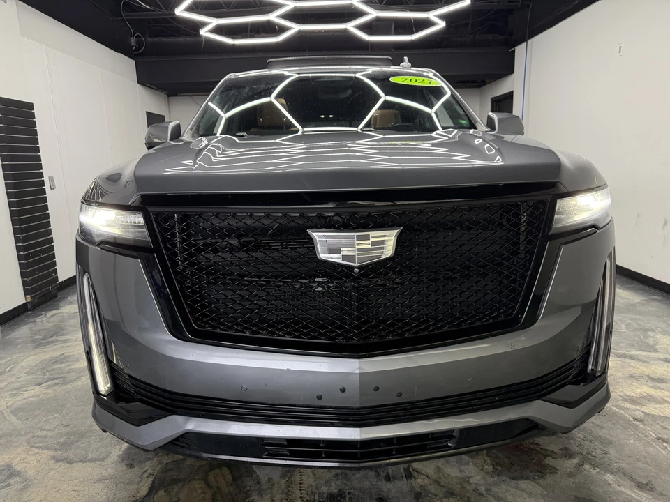 2021 Cadillac Escalade 5th Gen - Image 8 of 21