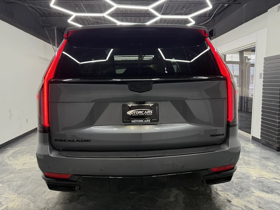 2021 Cadillac Escalade 5th Gen - Image 5 of 21