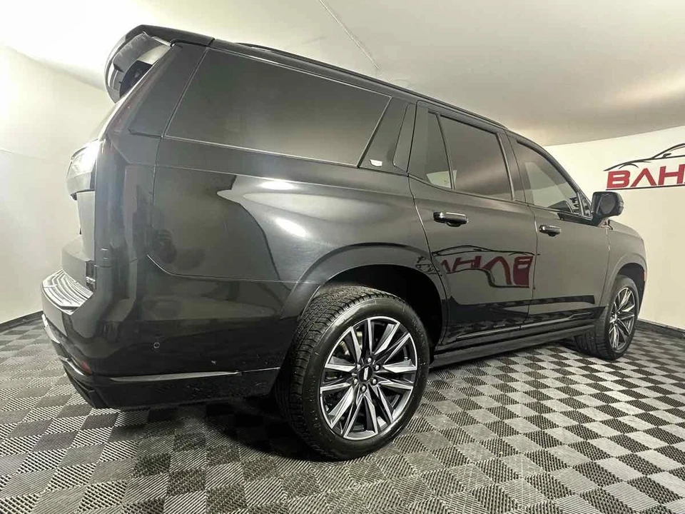 2021 Cadillac Escalade 5th Gen - Image 9 of 21