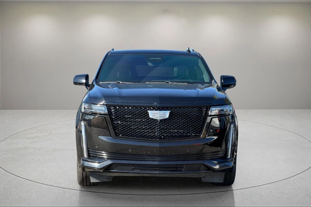 2021 Cadillac Escalade 5th Gen - Image 9 of 12