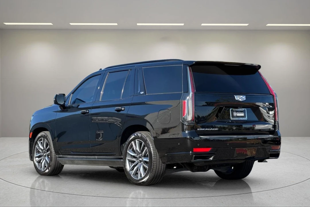 2021 Cadillac Escalade 5th Gen - Image 6 of 12