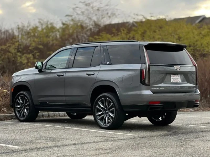 2021 Cadillac Escalade 5th Gen - Image 6 of 12