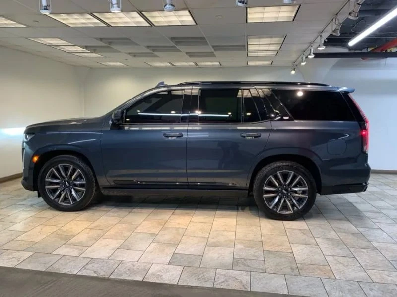 2021 Cadillac Escalade 5th Gen - Image 4 of 12