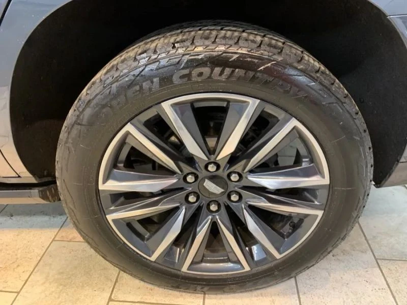 2021 Cadillac Escalade 5th Gen - Image 11 of 12
