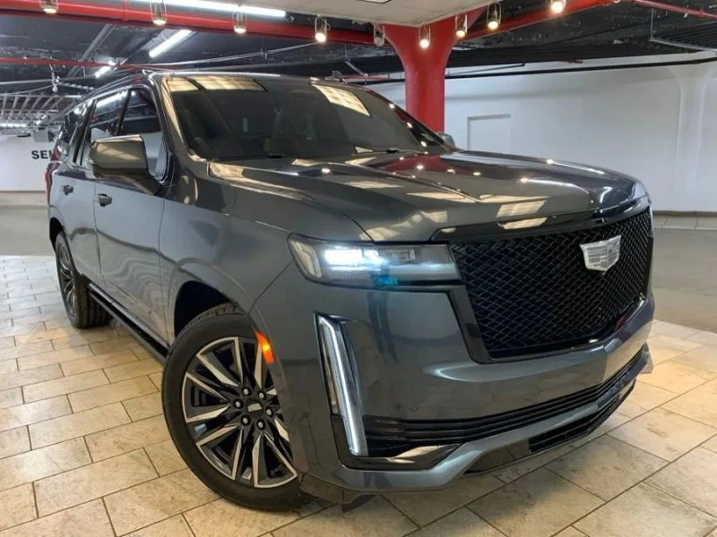 2021 Cadillac Escalade 5th Gen - Image 2 of 12