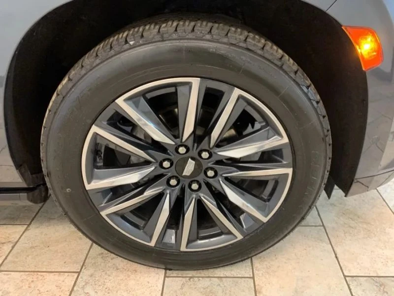 2021 Cadillac Escalade 5th Gen - Image 9 of 12