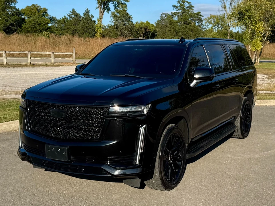 2021 Cadillac Escalade 5th Gen - Image 2 of 12