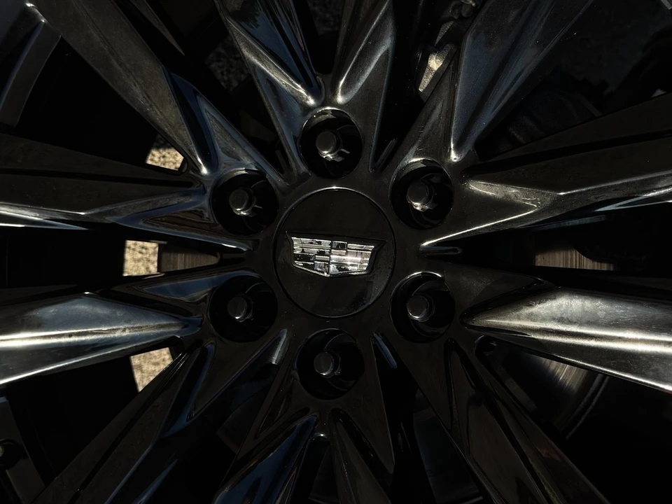2021 Cadillac Escalade 5th Gen - Image 11 of 12