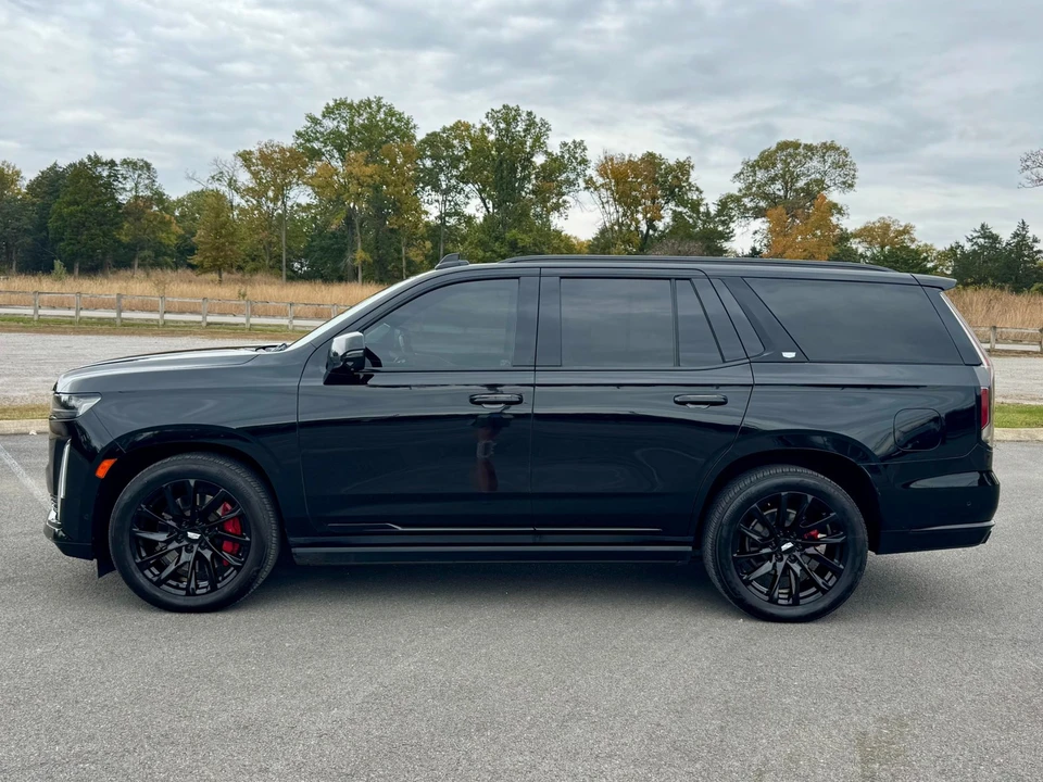 2021 Cadillac Escalade 5th Gen - Image 8 of 12