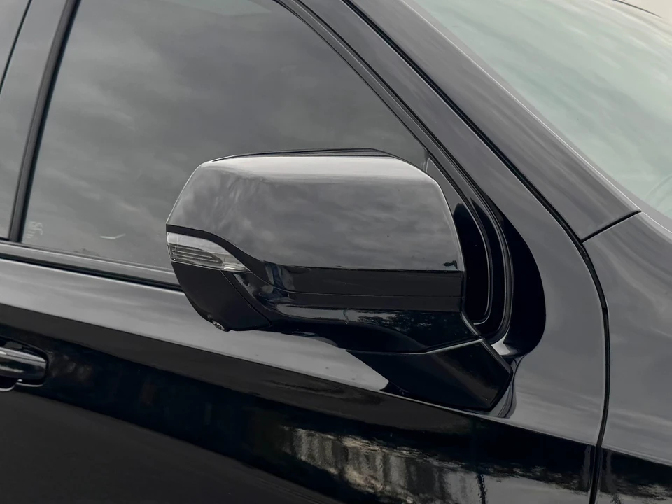 2021 Cadillac Escalade 5th Gen - Image 11 of 12
