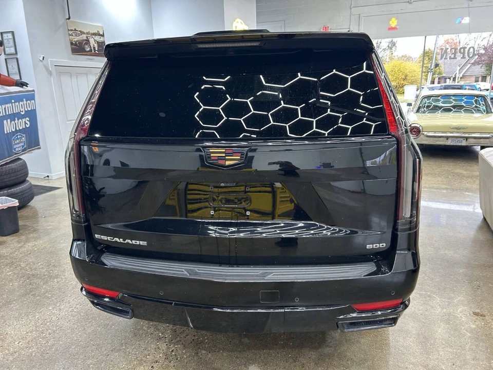 2021 Cadillac Escalade 5th Gen - Image 9 of 21