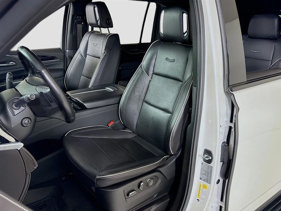 2021 Cadillac Escalade 5th Gen - Image 11 of 12