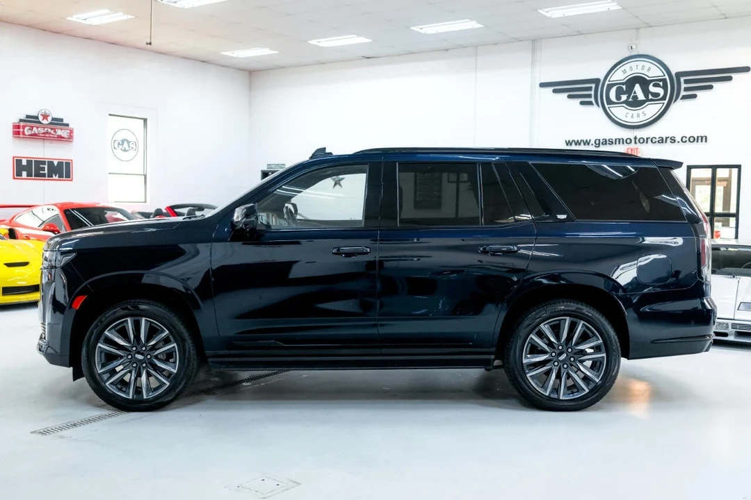 2021 Cadillac Escalade 5th Gen - Image 6 of 12