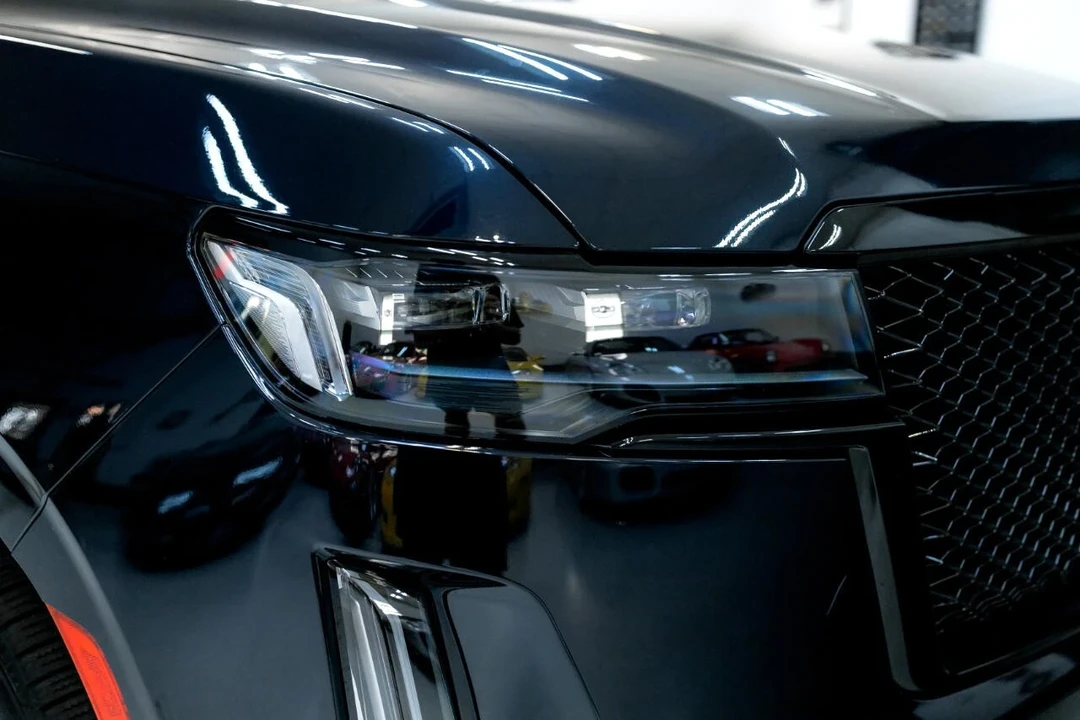 2021 Cadillac Escalade 5th Gen - Image 9 of 12