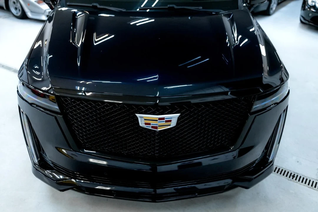 2021 Cadillac Escalade 5th Gen - Image 16 of 21