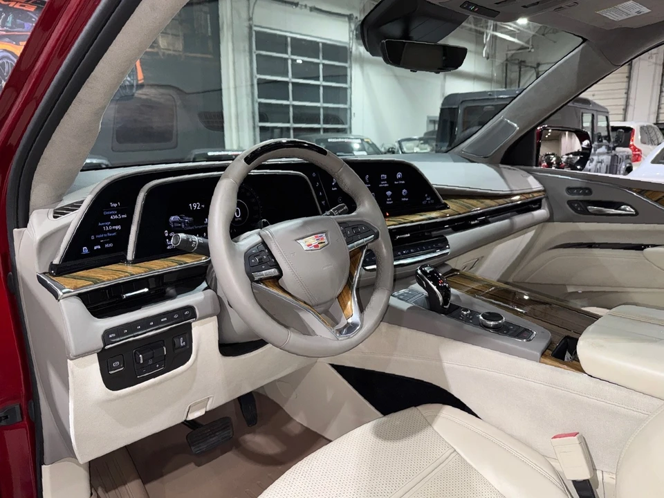 2021 Cadillac Escalade 5th Gen - Image 8 of 21