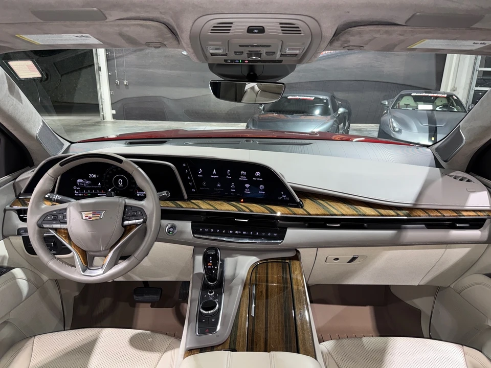 2021 Cadillac Escalade 5th Gen - Image 9 of 12