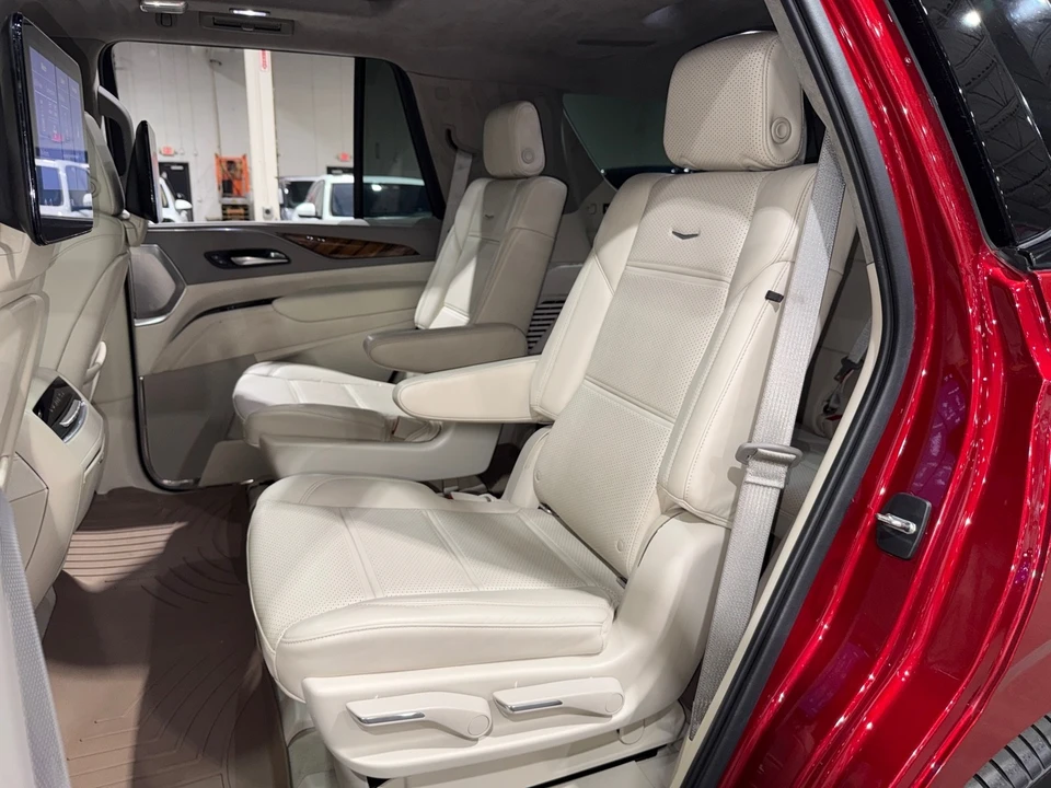 2021 Cadillac Escalade 5th Gen - Image 14 of 21