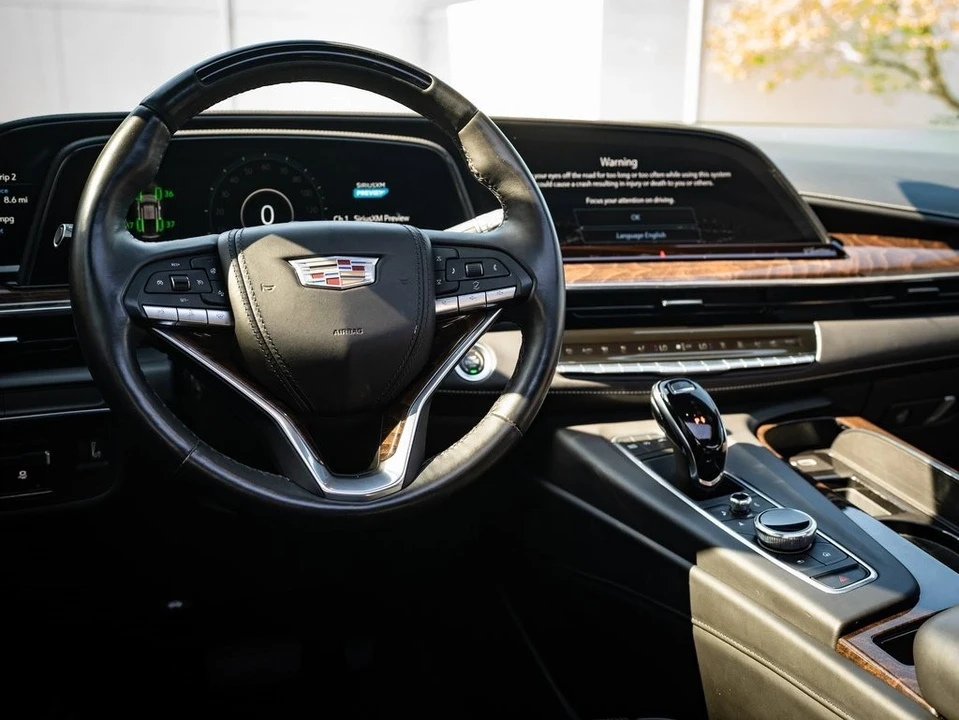 2021 Cadillac Escalade 5th Gen - Image 4 of 21