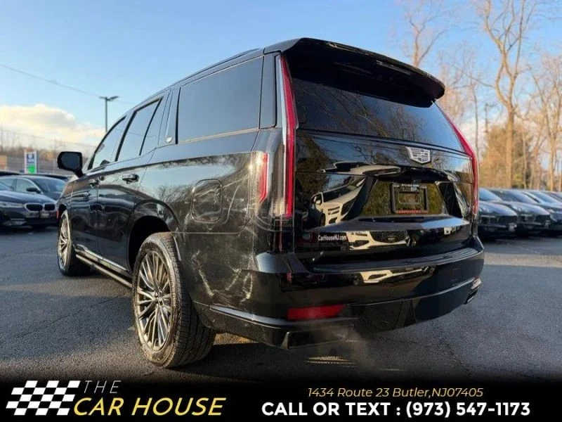 2021 Cadillac Escalade 5th Gen - Image 8 of 12