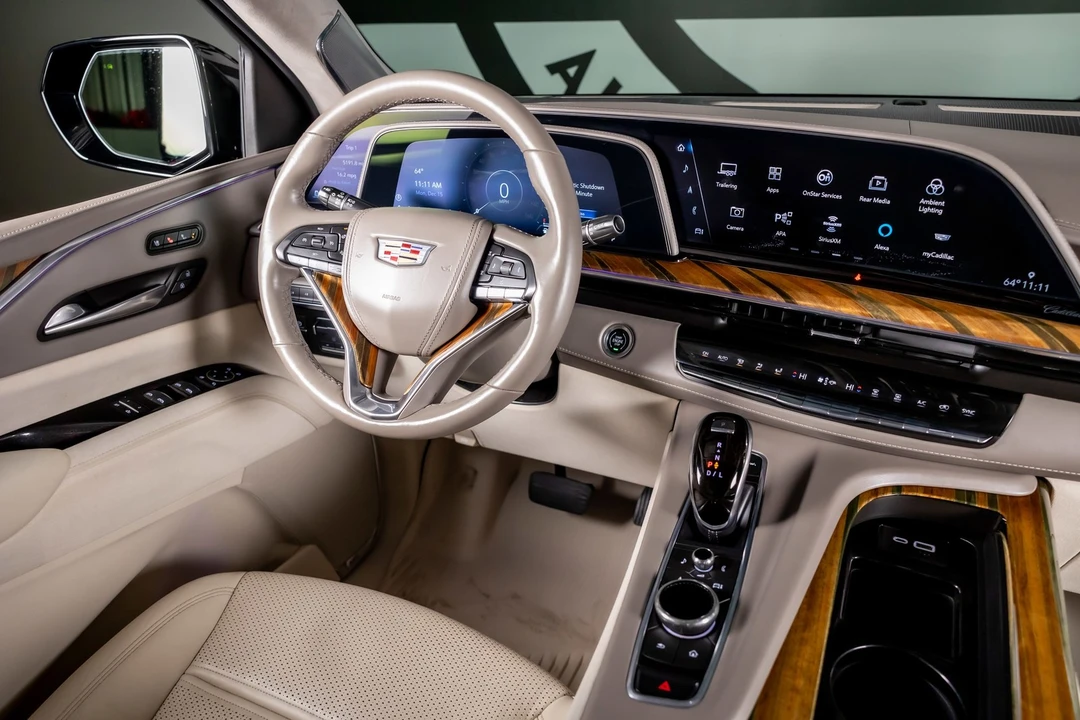 2021 Cadillac Escalade 5th Gen - Image 7 of 12