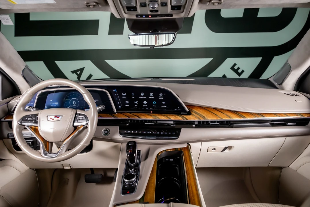 2021 Cadillac Escalade 5th Gen - Image 2 of 12