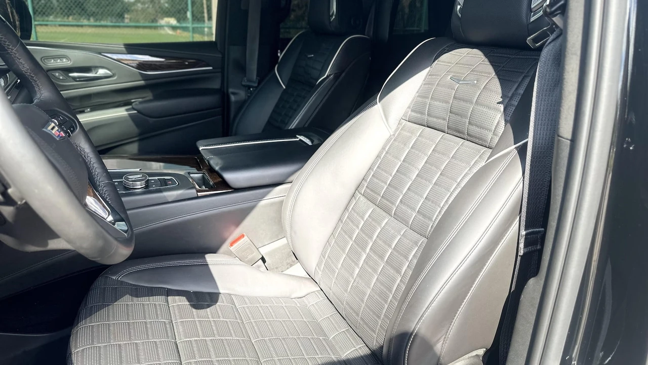 2021 Cadillac Escalade 5th Gen - Image 5 of 18