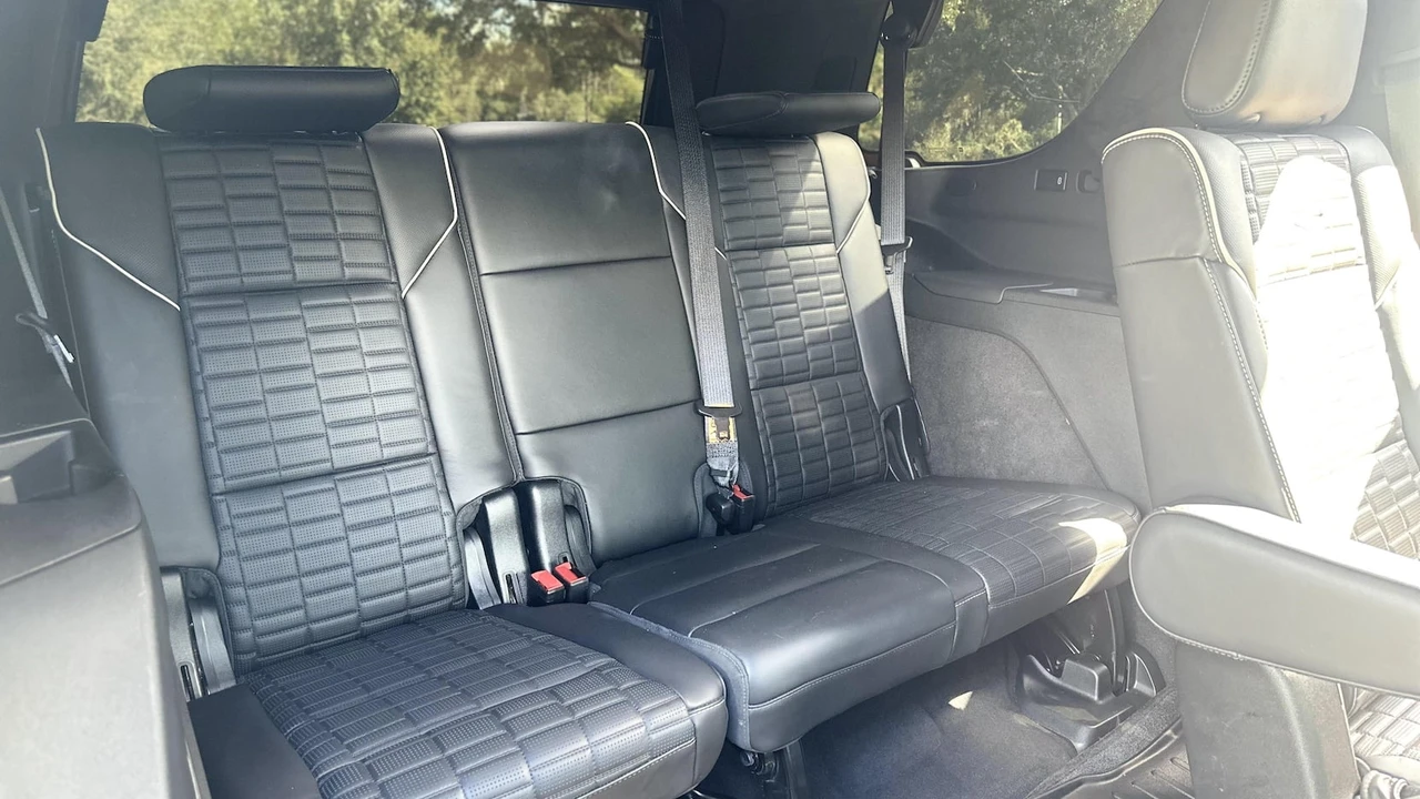2021 Cadillac Escalade 5th Gen - Image 7 of 18