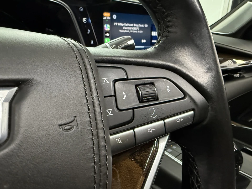 2021 Cadillac Escalade 5th Gen - Image 19 of 21
