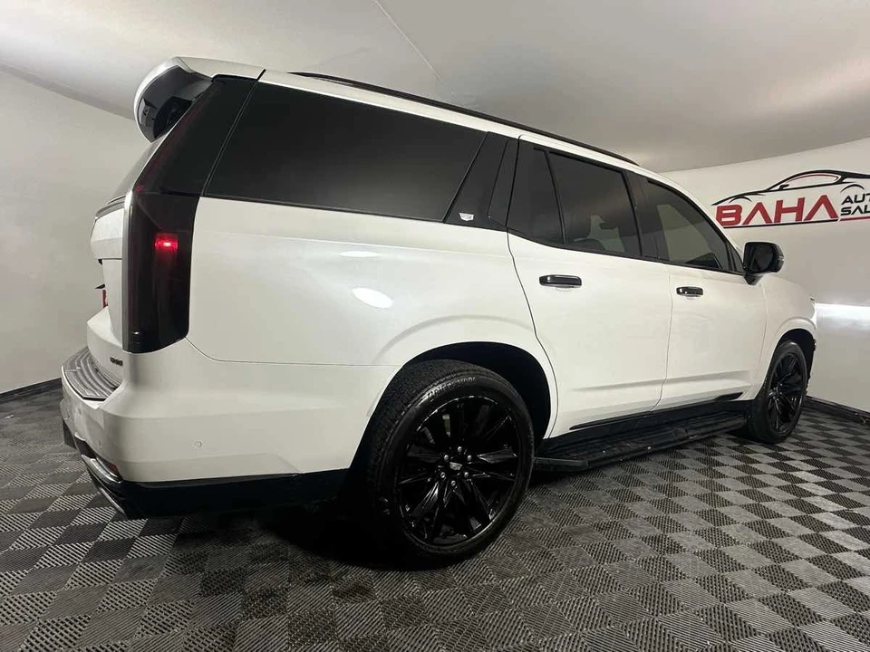 2021 Cadillac Escalade 5th Gen - Image 9 of 21
